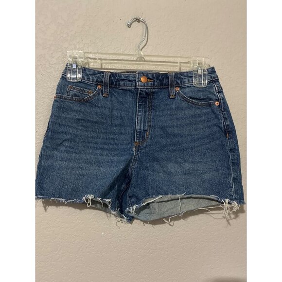 Universal Thread Shorts Vintage Midi Womens Denim size 6 / 28R Frayed Hem Mid-Ri - Picture 1 of 8